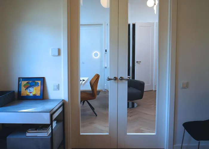 Daina Self Check-in * וילנה