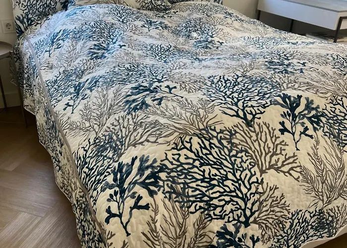 Daina Self Check-in * וילנה